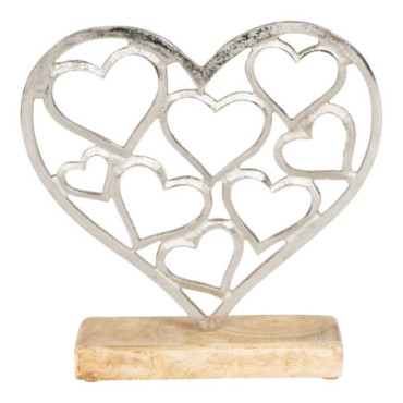 Coeurs en métal argenté sur un socle en bois petit